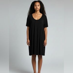 RIANI Black Short Sleeve Shift Dress Size 8 Minimalist Classic